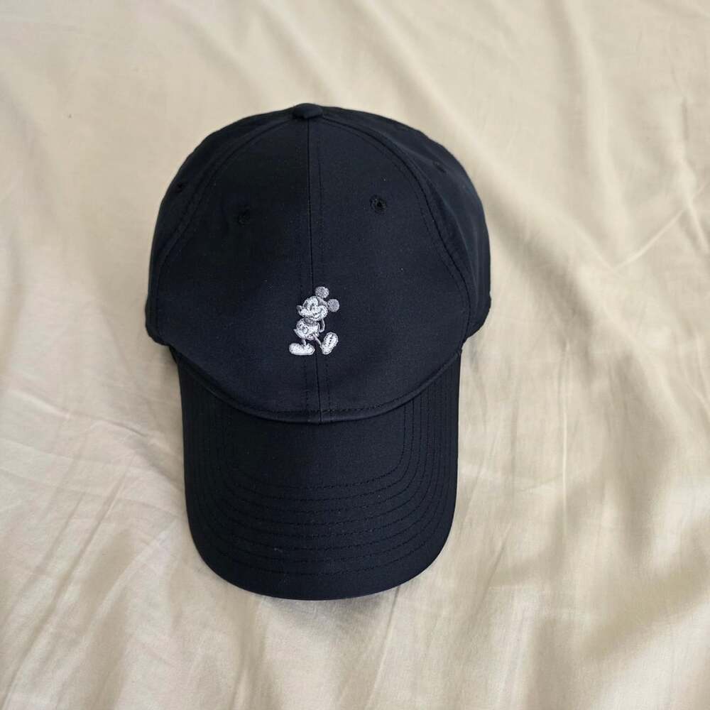 Disney Parks Nike Mickey Mouse Club Cap Dri-Fit Black Hat M/L